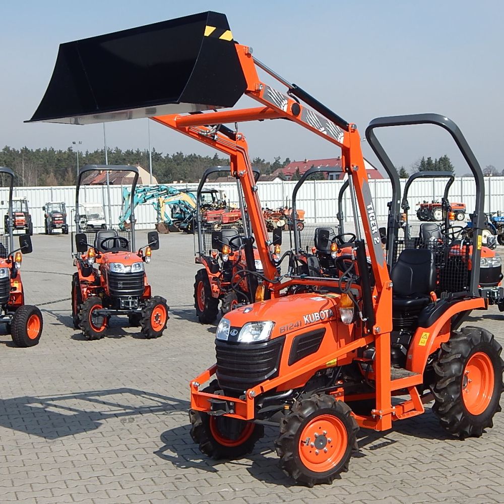 Kubota, model B1181 + TUR