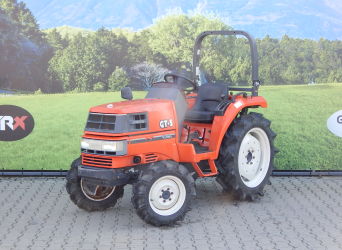 Kubota, model GT3, nr ramy 57641 4WD