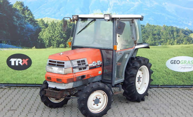 Kubota, model GL25, nr. ramy: 26388 4WD+ KAB