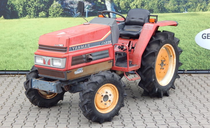 Yanmar, model FX235D, nr. ramy: 11520 4WD