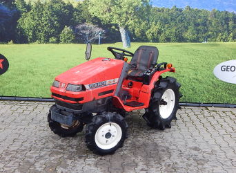 Yanmar, model Ke3D, nr. ramy: 08090 4WD