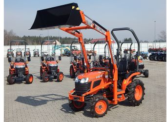 Kubota, model B1241 4WD + TUR