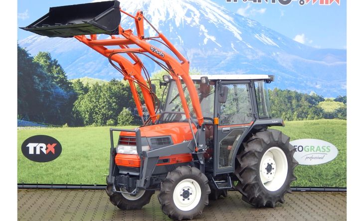 Kubota, model GL32, nr. ramy: 21377 4WD+KAB+TUR