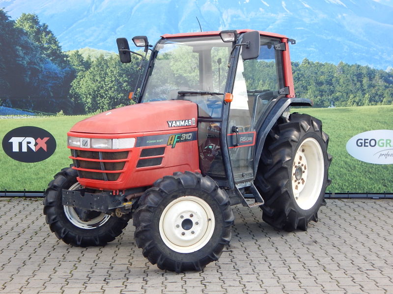 Yanmar, model AF310D, nr. ramy: 01467 4WD+KAB AC