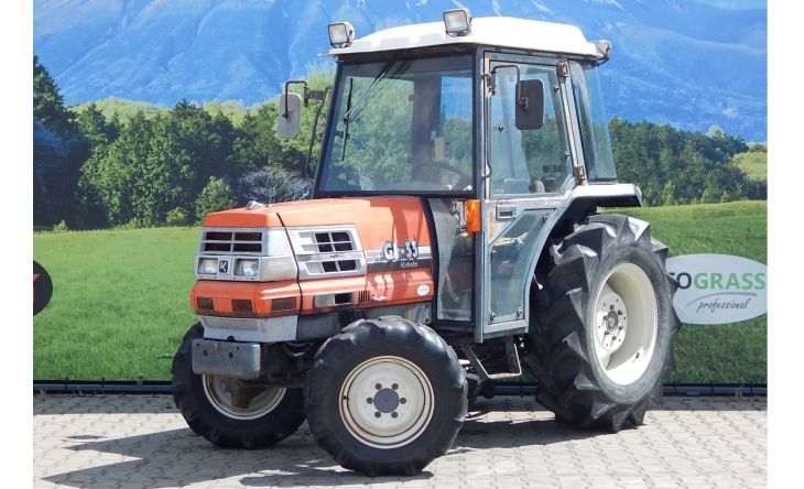 Kubota, model GL33, nr. ramy: 20824 4WD+kabina AC