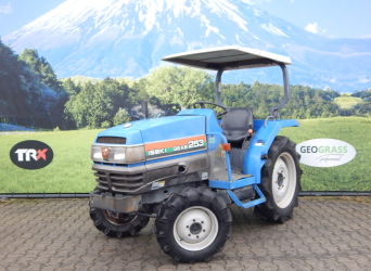 Iseki, model TG253, nr. ramy: 002426 4WD