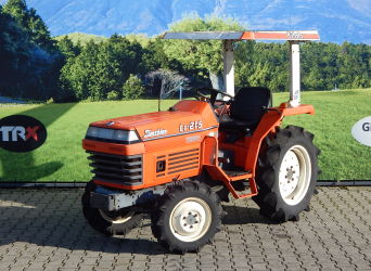 Kubota, model L1-215D, nr. ramy: 87061 4WD